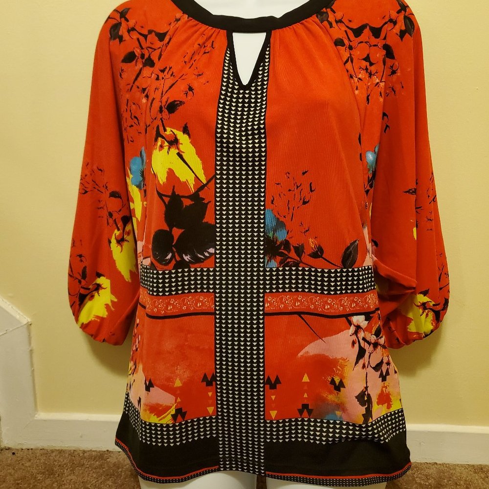 ESCI NEW YORK Red Floral Cold Shoulder Dolman Sleeve Top - XS (PRE-OWNED)